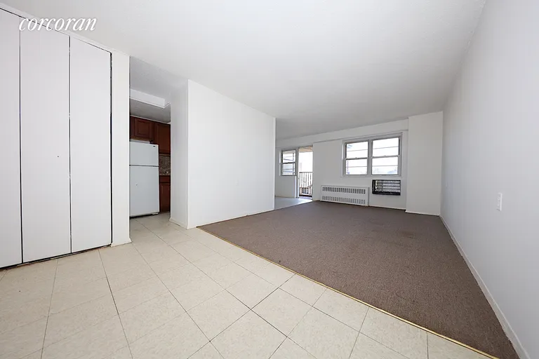 New York City Real Estate | View 47-50 59th Street, 3F | 1 Bed, 1 Bath | View 1
