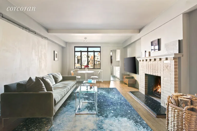 New York City Real Estate | View 61 West 9th Street, 10D | room 1 | View 2