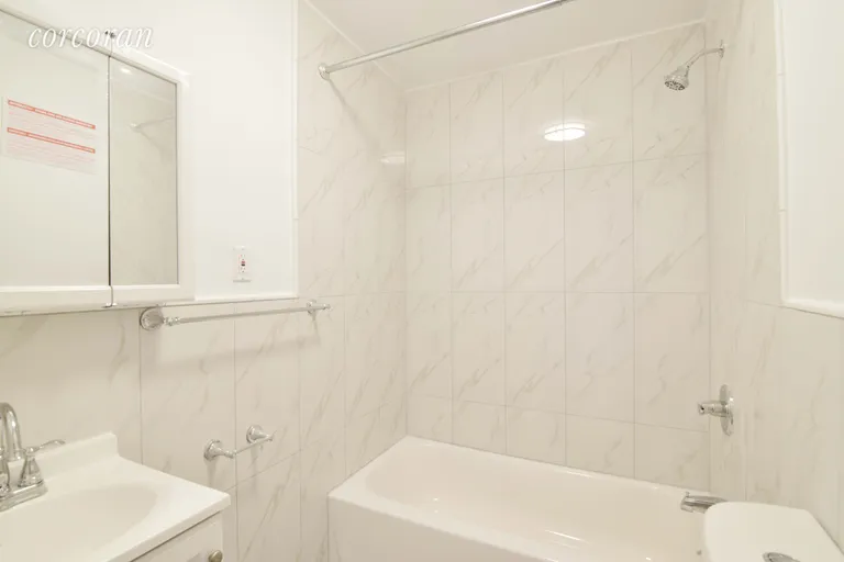 New York City Real Estate | View 112 6th Avenue, 3 | room 2 | View 3