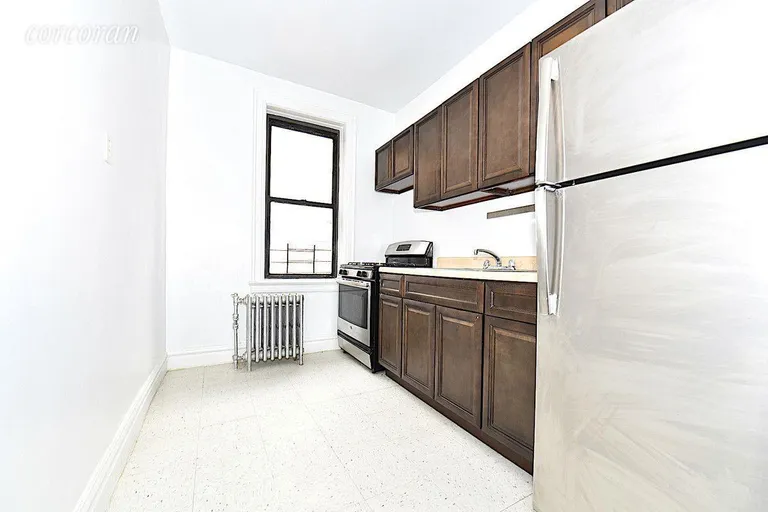 New York City Real Estate | View 26-80 30th Street, 5S | room 2 | View 3