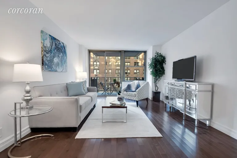 New York City Real Estate | View 301 East 79th Street, 4L | 1 Bed, 1 Bath | View 1