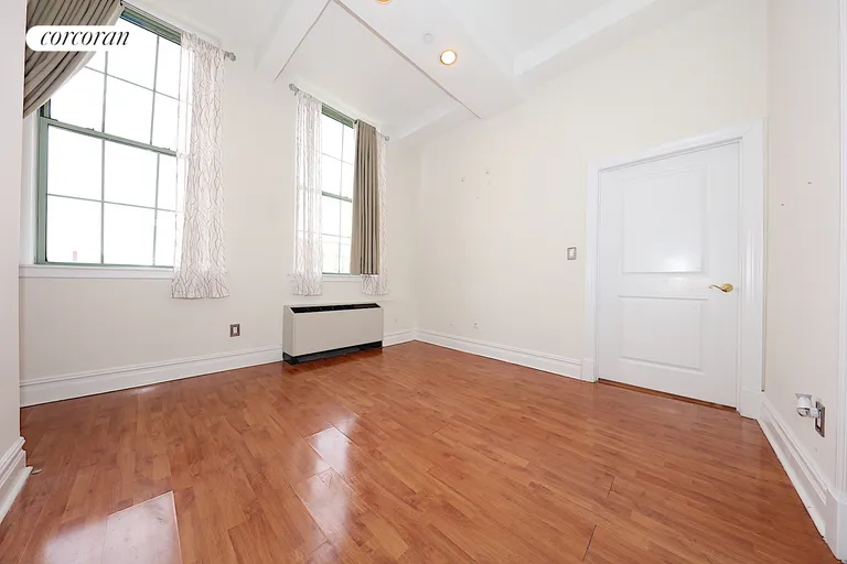 New York City Real Estate | View 45-02 Ditmars Boulevard, 539 | room 7 | View 8