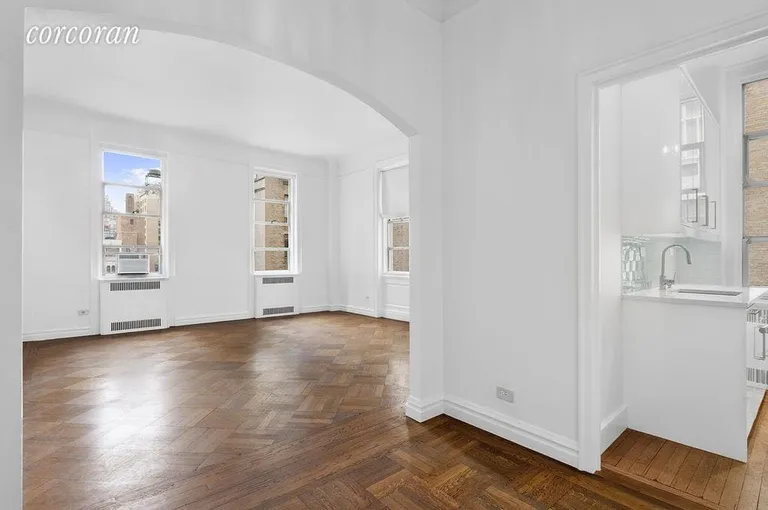 New York City Real Estate | View 11 West 81st Street, 7C | room 1 | View 2