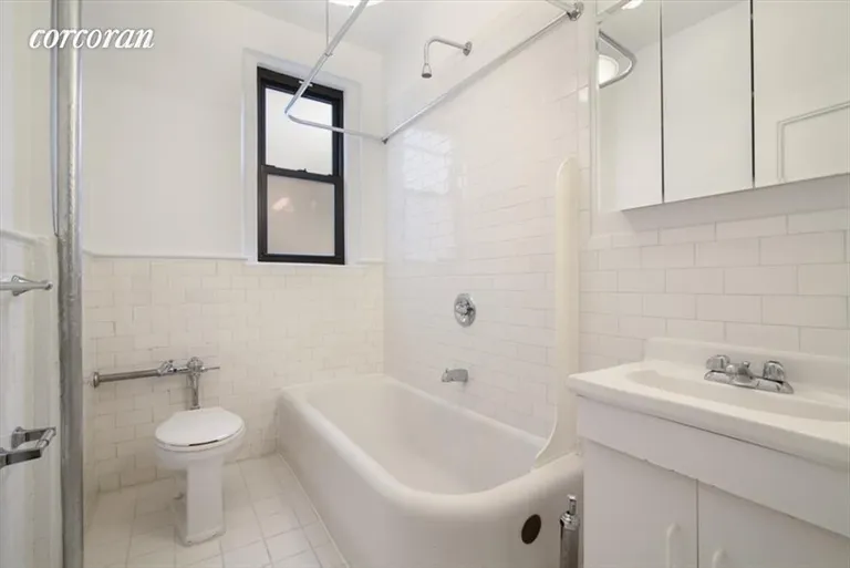 New York City Real Estate | View 575 3rd Street, 3E | room 3 | View 4