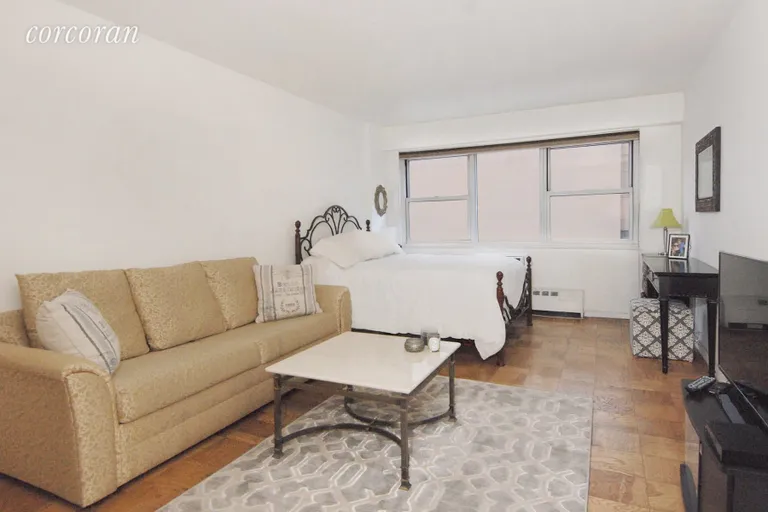 New York City Real Estate | View 153 East 57th Street, 11K | room 1 | View 2