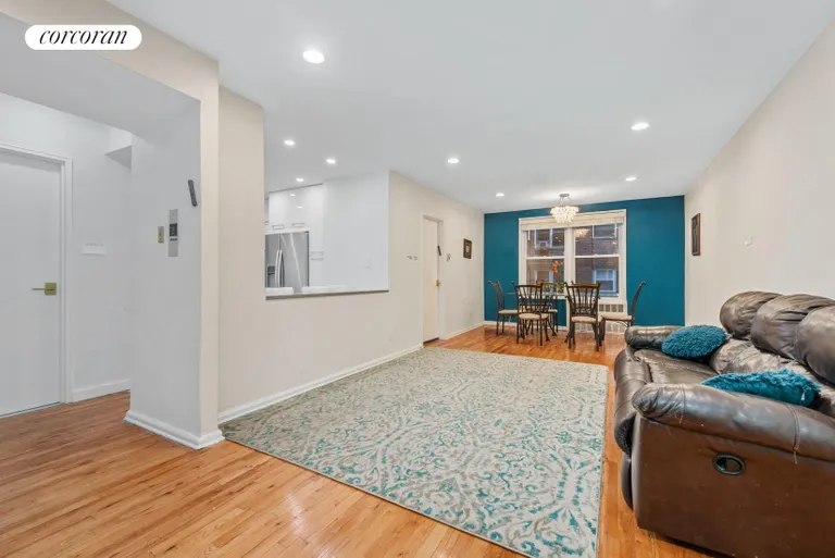 New York City Real Estate | View 820 Ocean Parkway, 202 | room 3 | View 4