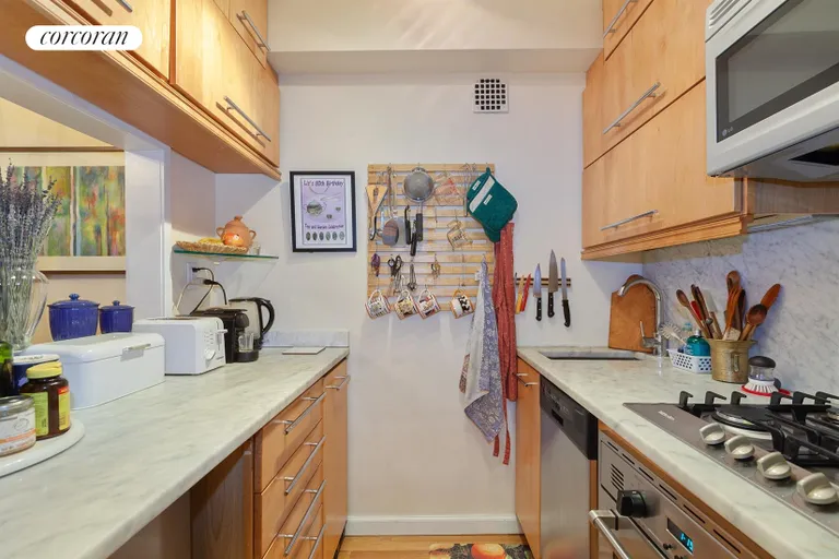 New York City Real Estate | View 11 East 87th Street, 8H | Kitchen | View 3