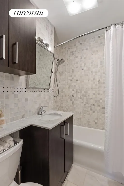 New York City Real Estate | View 40 West 72nd Street, 112 | Bathroom | View 6
