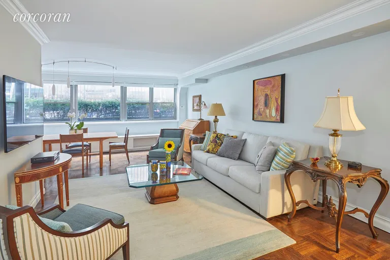 New York City Real Estate | View 15 West 72Nd Street, 1C | room 1 | View 2