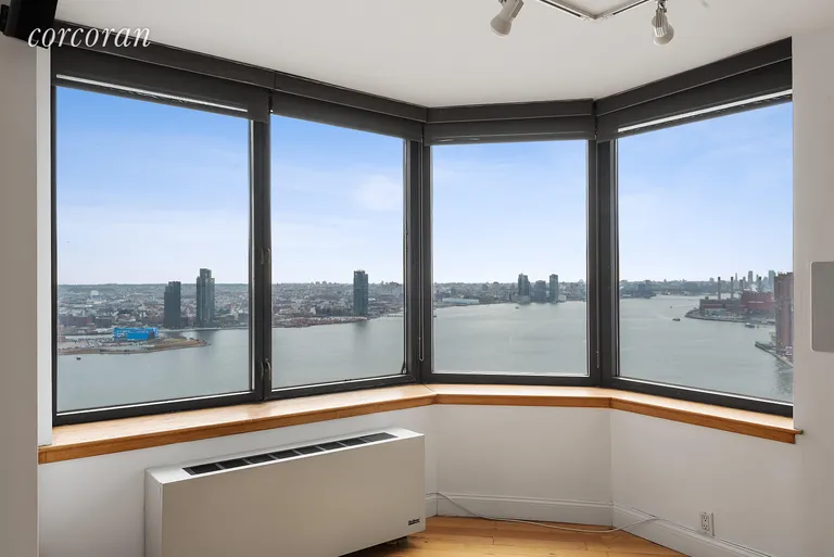 New York City Real Estate | View 415 East 37th Street, 39D | Sweeping River Views! | View 6