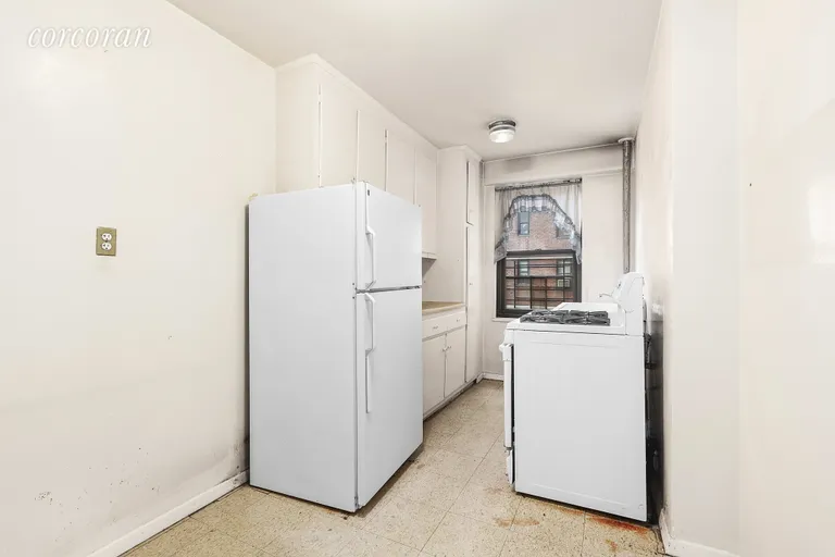 New York City Real Estate | View 266 East Broadway, B1005 | Eat-In Windowed Kitchen  | View 3