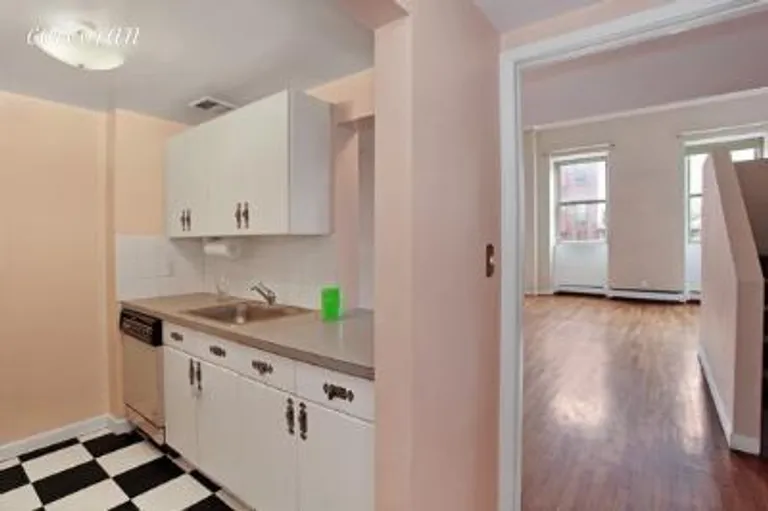New York City Real Estate | View 143 Avenue B, 3B | room 2 | View 3