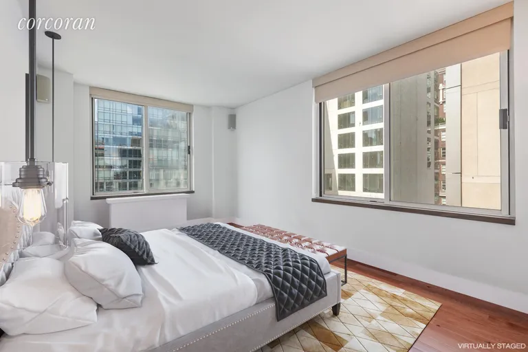 New York City Real Estate | View 170 East 87th Street, W17D | room 3 | View 4