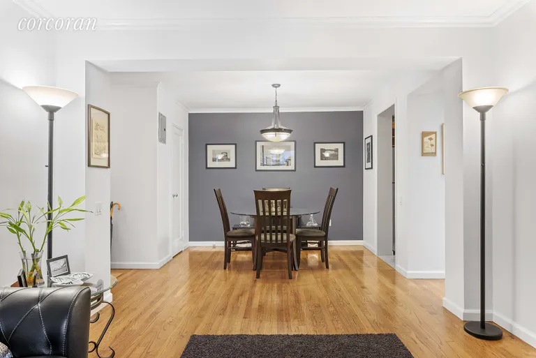 New York City Real Estate | View 41-31 51st Street, 5L | room 2 | View 3