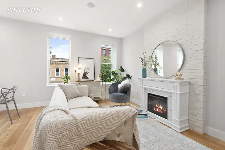 New York City Real Estate | View 140 Jefferson Avenue, 4 | 2 Beds, 2 Baths | View 1