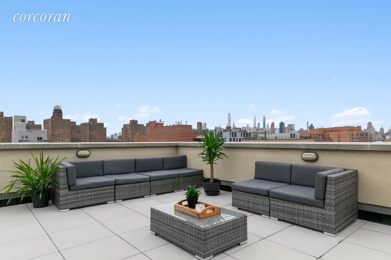 New York City Real Estate | View 23-32 31st Drive, 2R | room 5 | View 6