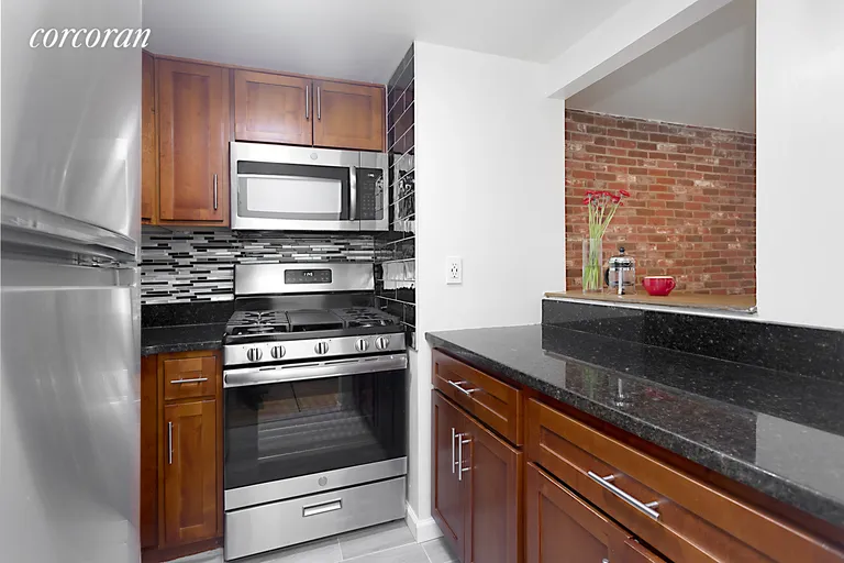 New York City Real Estate | View 127 West 132nd Street, GARDEN | room 2 | View 3