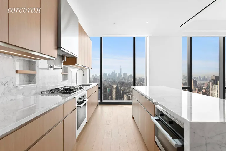 New York City Real Estate | View 277 Fifth Avenue, 46A | room 3 | View 4