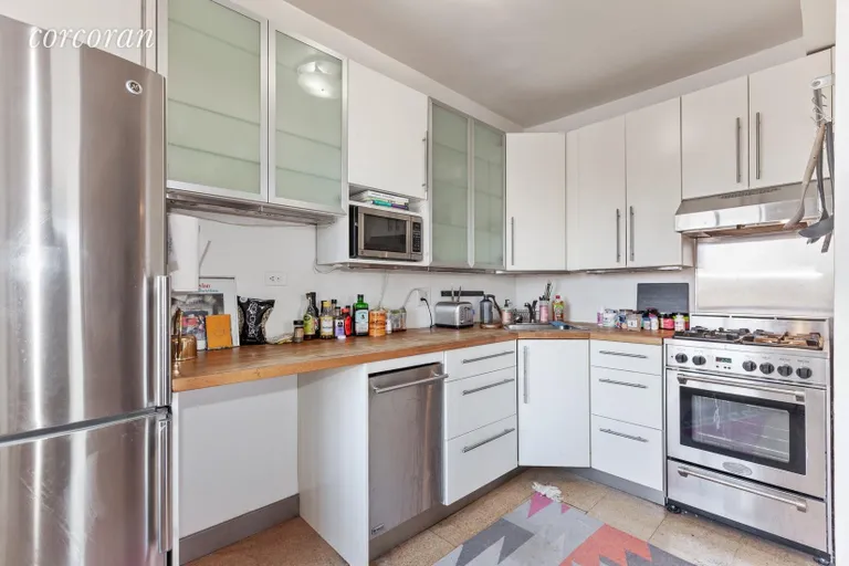 New York City Real Estate | View 101 Lafayette Avenue, 10i | Stainless Steel Appliances + Dishwasher! | View 3