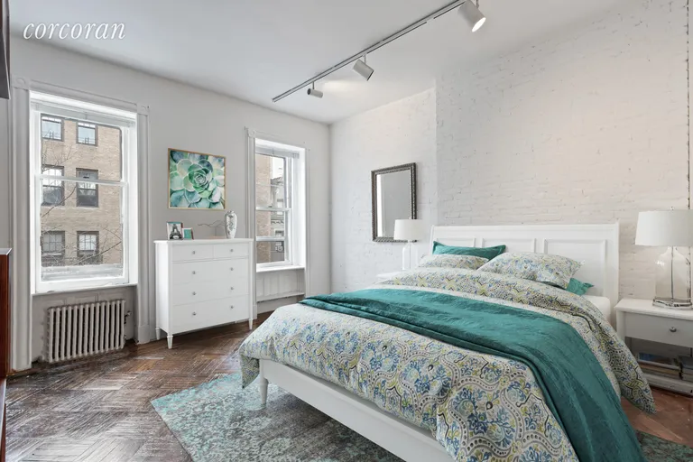 New York City Real Estate | View 29 West 82nd Street, D | room 3 | View 4