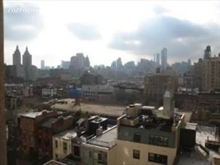 New York City Real Estate | View 172 West 79th Street, 11F | room 2 | View 3