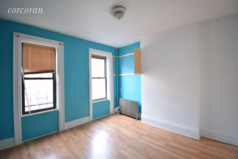 New York City Real Estate | View 430 Bleecker Street, 2L | room 2 | View 3