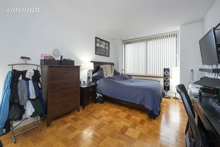 New York City Real Estate | View 415 East 37th Street, 26H | room 1 | View 2