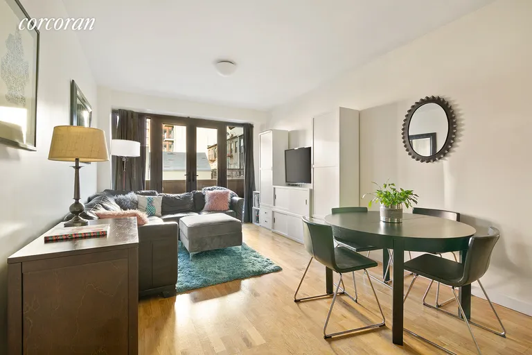 New York City Real Estate | View 500 4th Avenue, 2B | 2 Beds, 2 Baths | View 1
