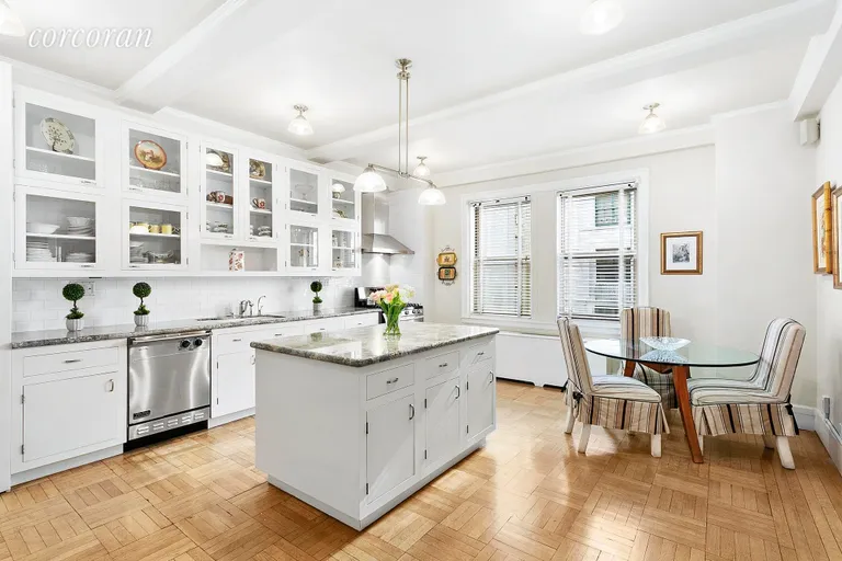 New York City Real Estate | View 1035 Fifth Avenue, 8D | 1 | View 3