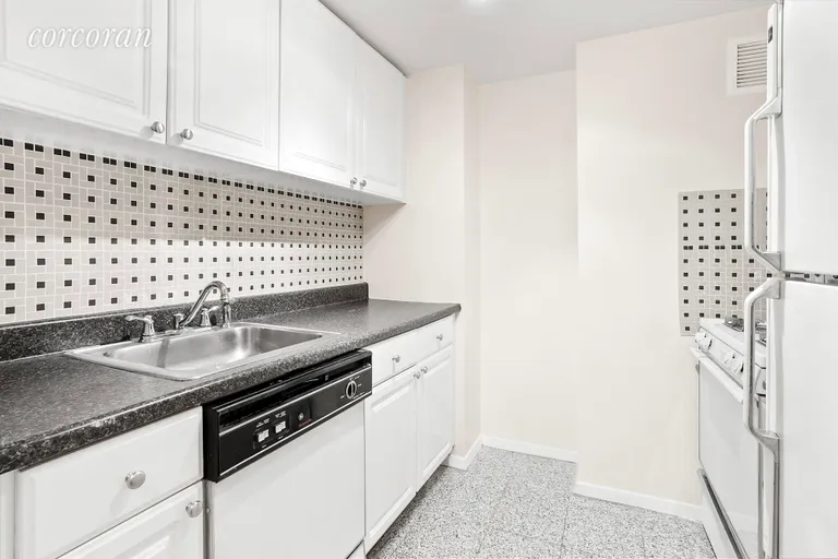 New York City Real Estate | View 170 East 87th Street, E4G | Separate Kitchen | View 6
