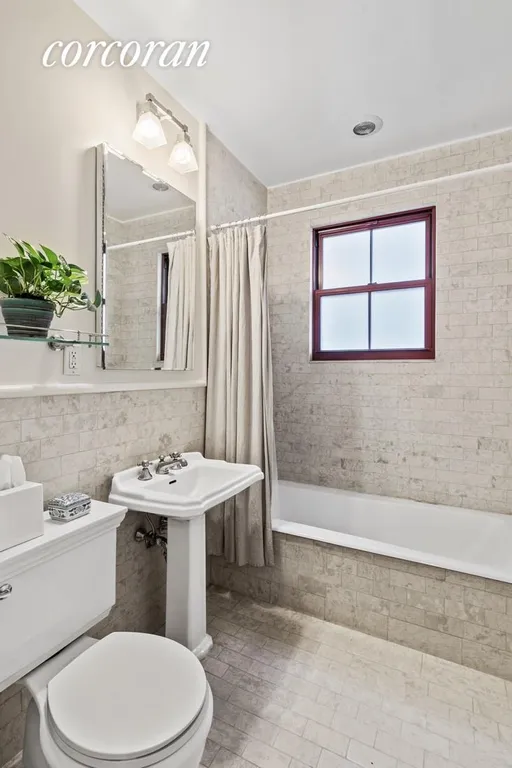 New York City Real Estate | View 27 North Moore Street, 10C | Bathroom | View 16