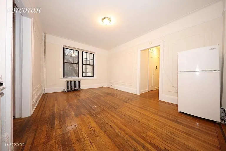 New York City Real Estate | View 25-41 30th Road, 5E | 1 Bed, 1 Bath | View 1