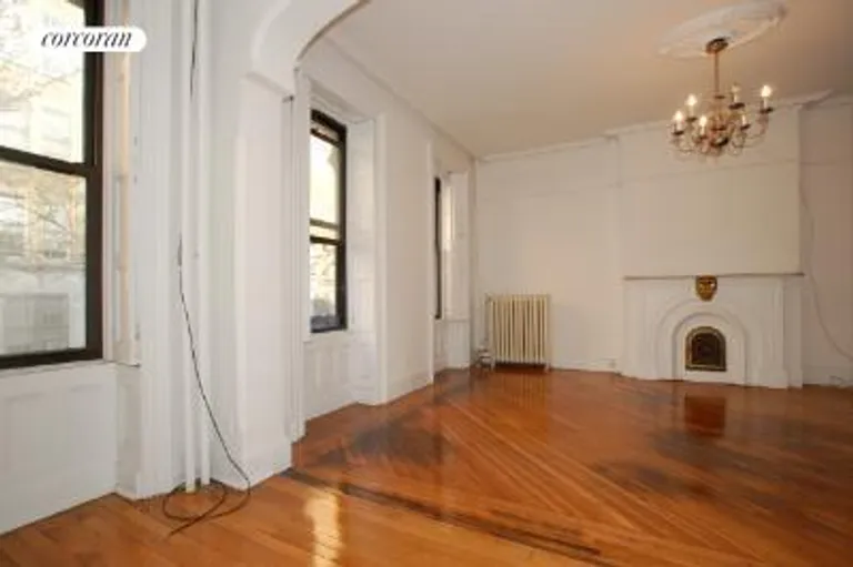 New York City Real Estate | View 12 Fort Greene Place, 2 | room 3 | View 4