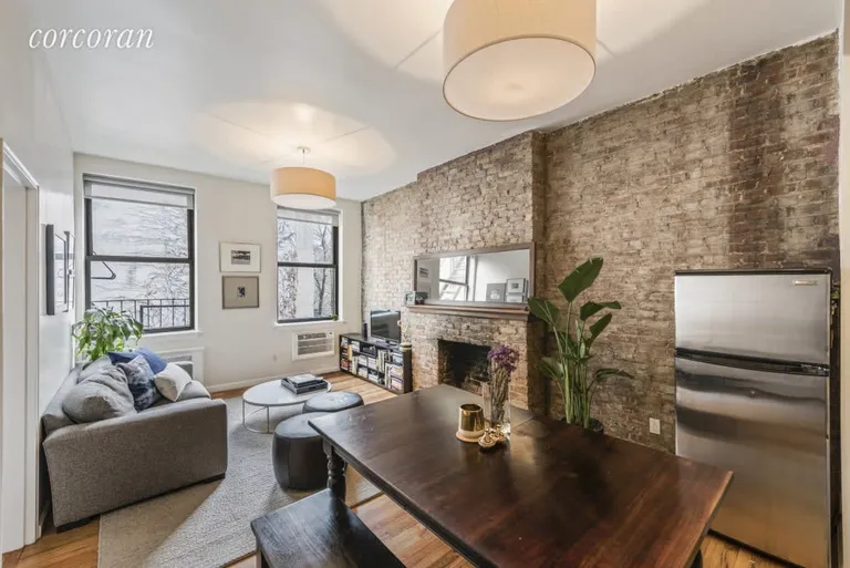 New York City Real Estate | View 160 Ninth Avenue, 2R | room 1 | View 2