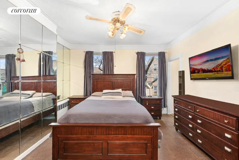 New York City Real Estate | View 31-29 14th Street | room 5 | View 6