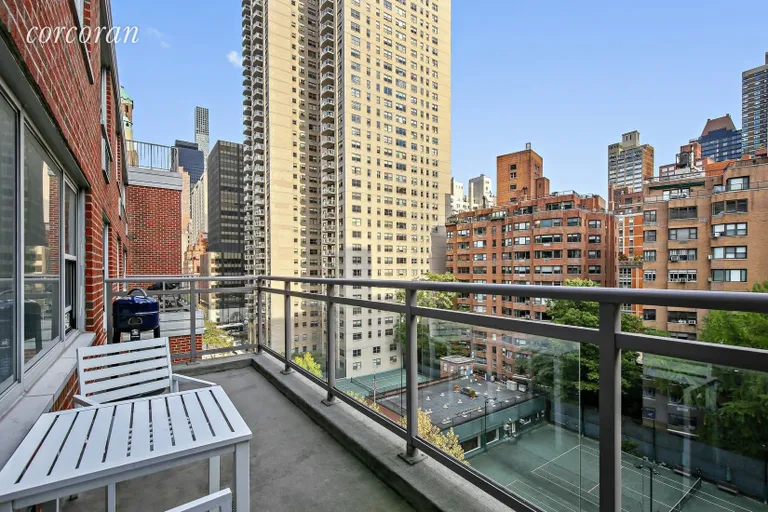 New York City Real Estate | View 420 East 55th Street, 11-D | 1 Bed, 1 Bath | View 1
