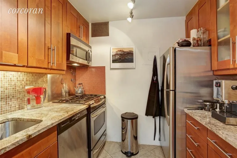 New York City Real Estate | View 420 East 55th Street, 11-D | room 2 | View 3