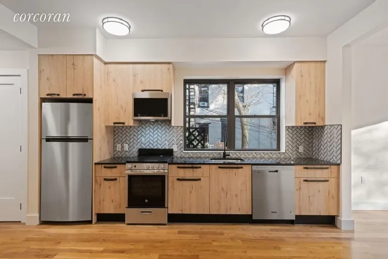 New York City Real Estate | View 1094 Dean Street, 1-B | 3 Beds, 1 Bath | View 1