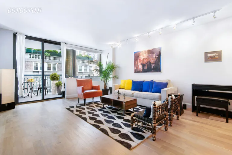 New York City Real Estate | View 224 East 52nd Street, 8 | 2 Beds, 2 Baths | View 1