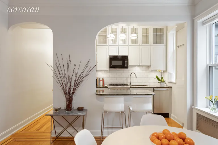 New York City Real Estate | View 231 Park Place, 23 | 2 Beds, 1 Bath | View 1
