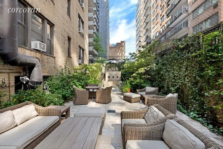 New York City Real Estate | View 127 West 96th Street, 11A | room 6 | View 7