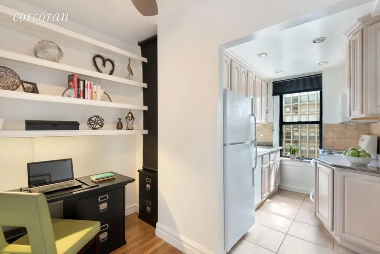 New York City Real Estate | View 127 West 96th Street, 11A | room 2 | View 3