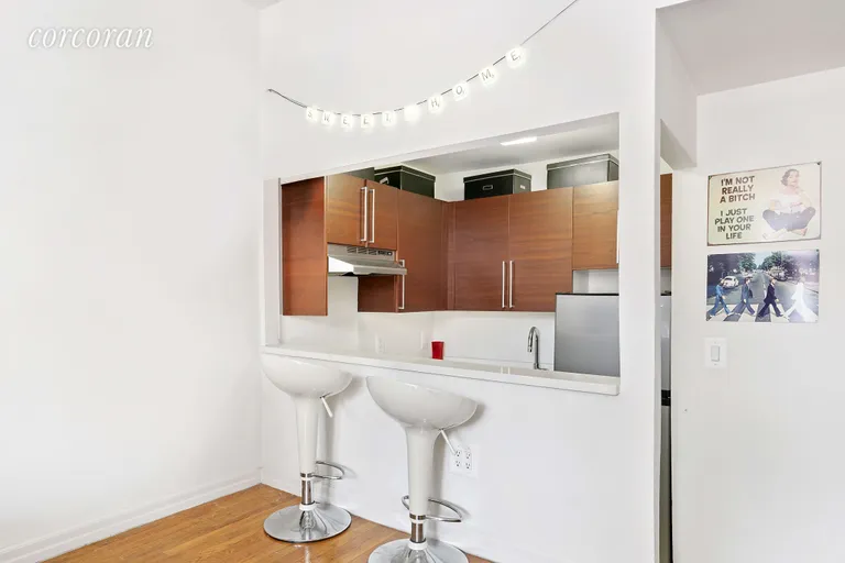New York City Real Estate | View 184 Thompson Street, 3T | room 3 | View 4