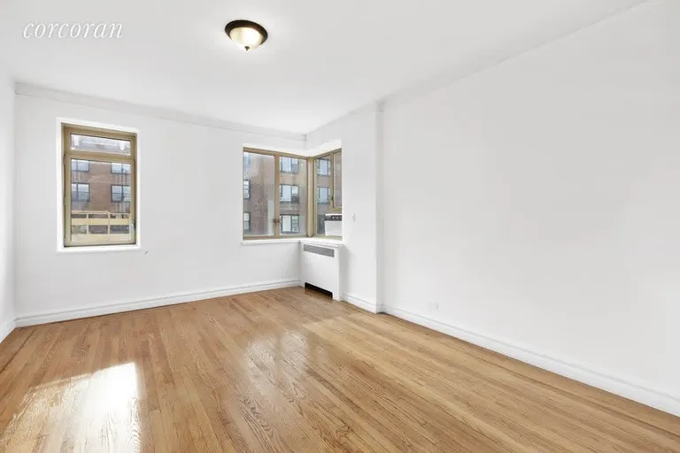 New York City Real Estate | View 57 Park Terrace West, 6C | room 2 | View 3