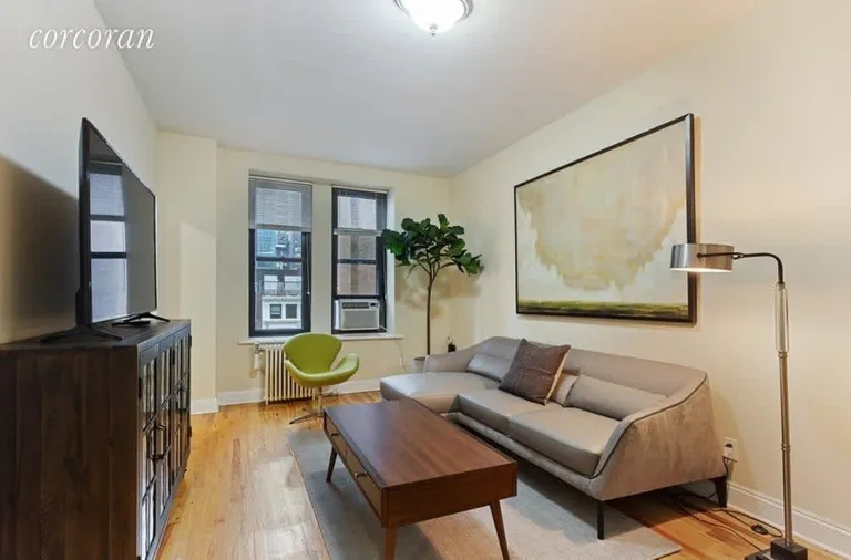 New York City Real Estate | View 150 West 47th Street, 7F | room 2 | View 3