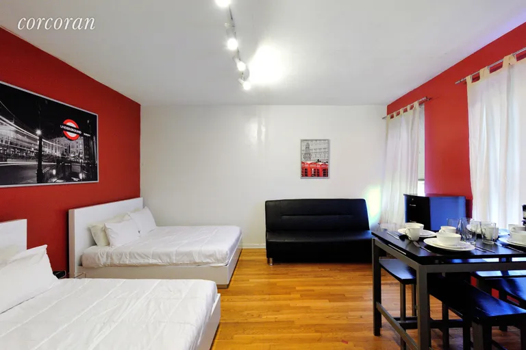 New York City Real Estate | View 201 East 89th Street, 3B | Other Listing Photo | View 8