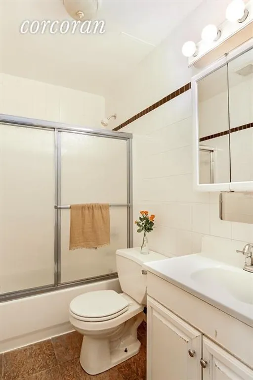 New York City Real Estate | View 581 5th Avenue, 2B | Bathroom | View 5