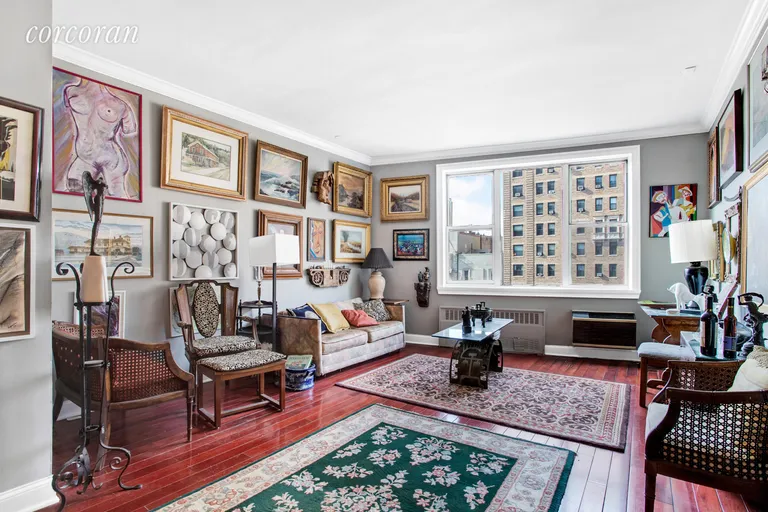 New York City Real Estate | View 2790 Broadway, 6A | 2 Beds, 1 Bath | View 1