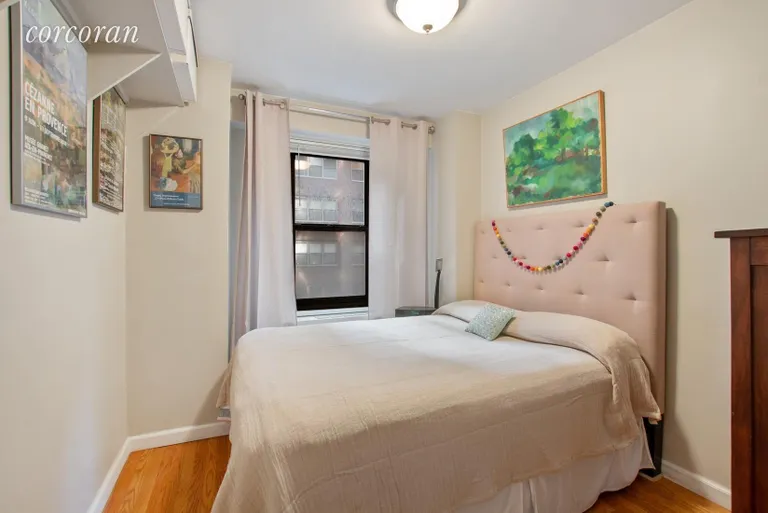 New York City Real Estate | View 220 East 57th Street, 5K | room 3 | View 4