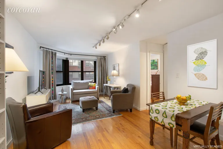 New York City Real Estate | View 220 East 57th Street, 5K | 1 Bed, 1 Bath | View 1